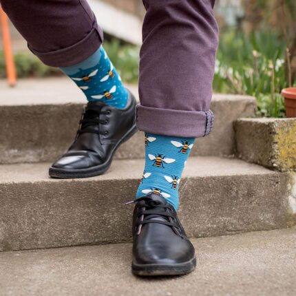 fb_bees_ph16-014m_img_1778_1200